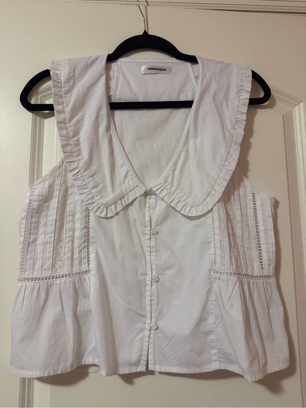 Vigoss White Sleeveless Ruffle-Collar Button Front Top NWOT MSRP:$49